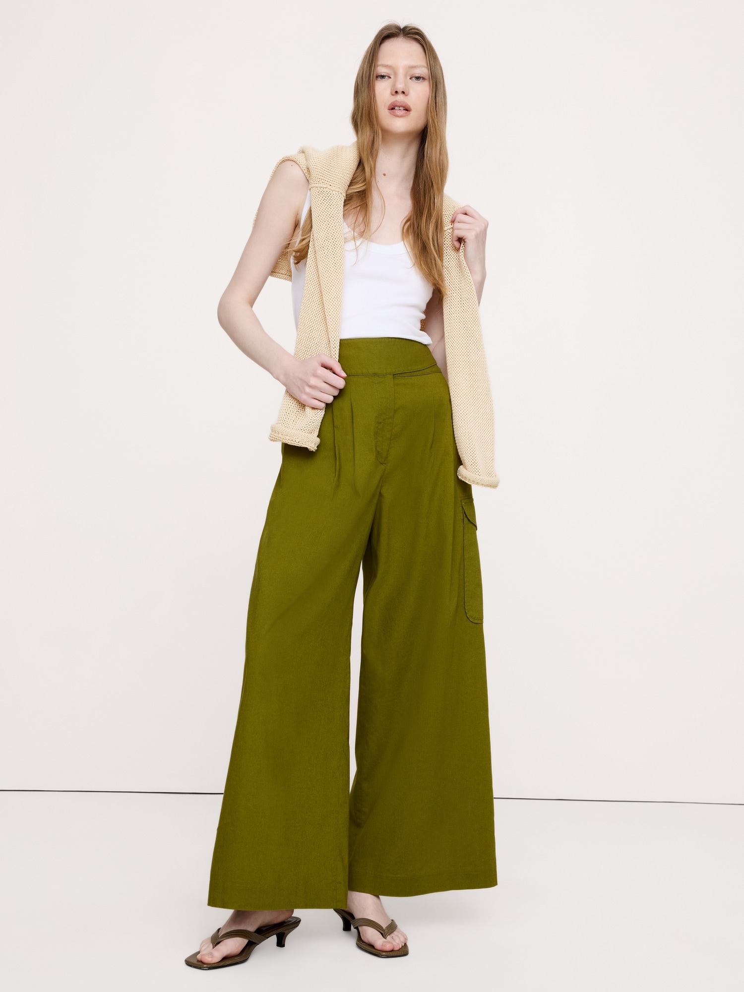 PANTALON JAMBE LARGE À TAILLE HAUTE CLASSIQUE