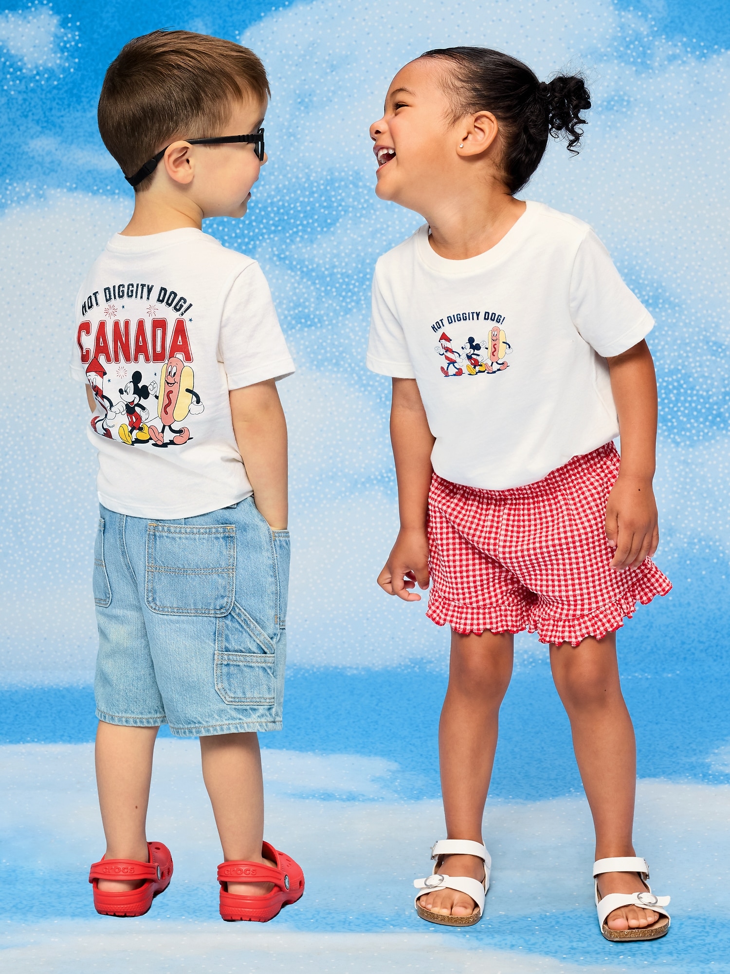 T-SHIRT À IMPRIMÉ MICKEY MOUSE OLD NAVY X DISNEY UNISEXE POUR TOUT-PETIT