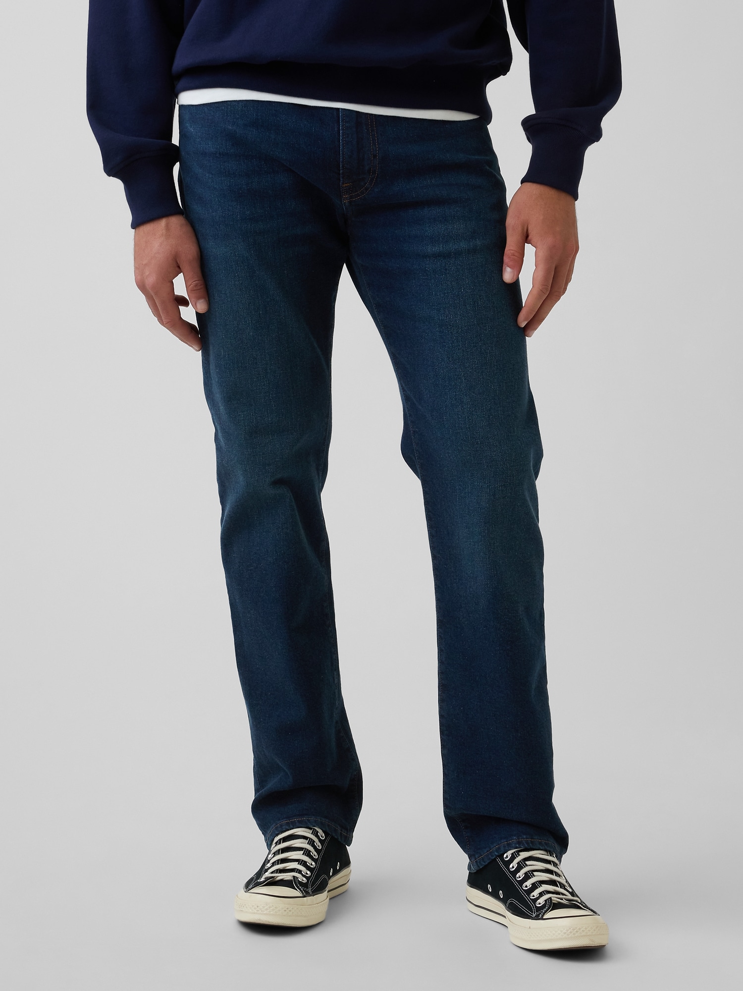 Straight Jeans