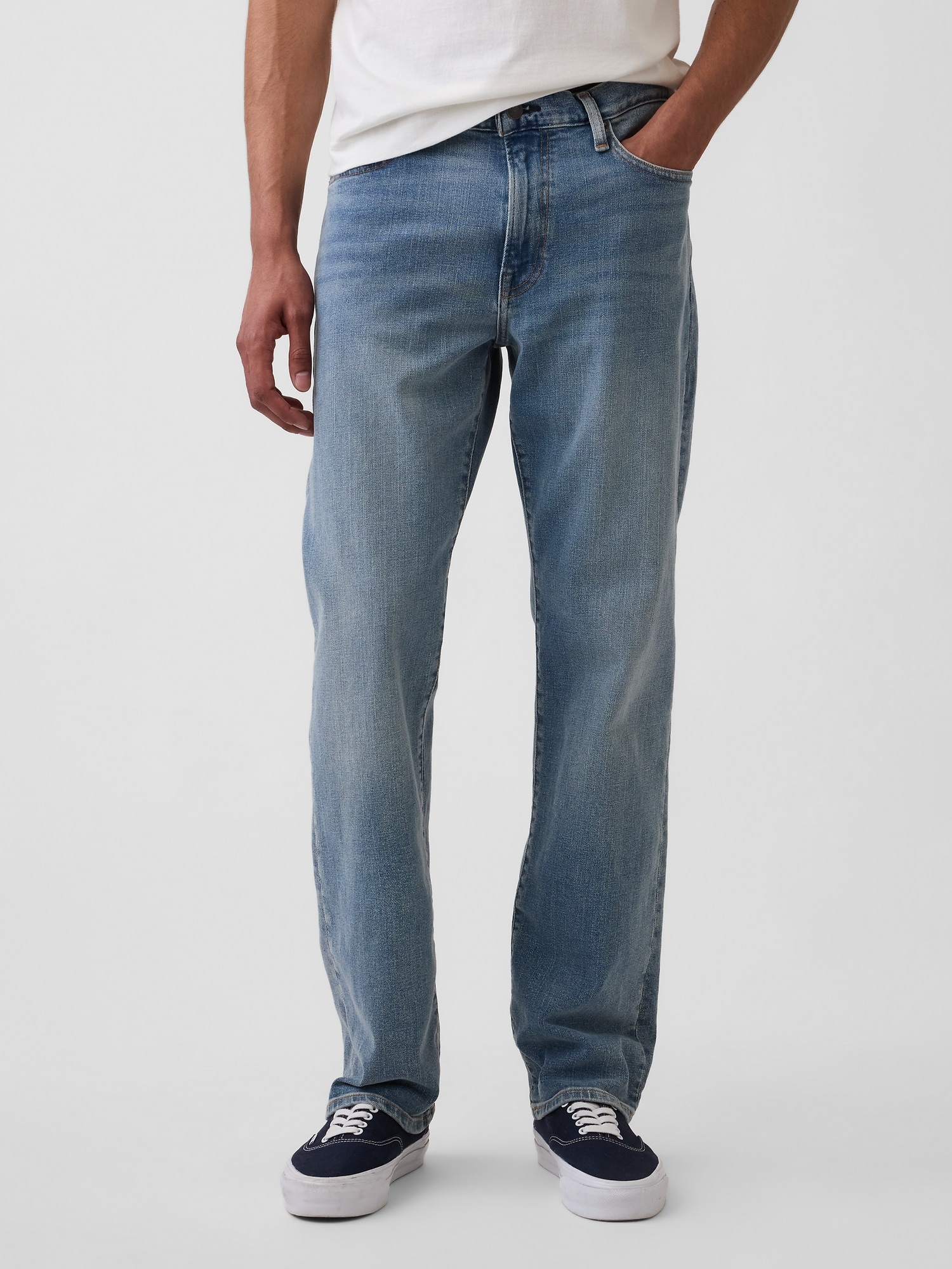 Straight Jeans