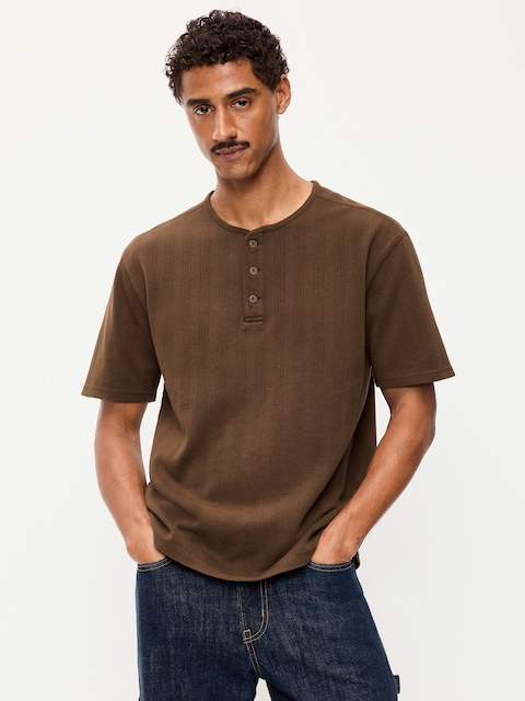 T-SHIRT HENLEY EN TRICOT TEINT EN PLONGÉE