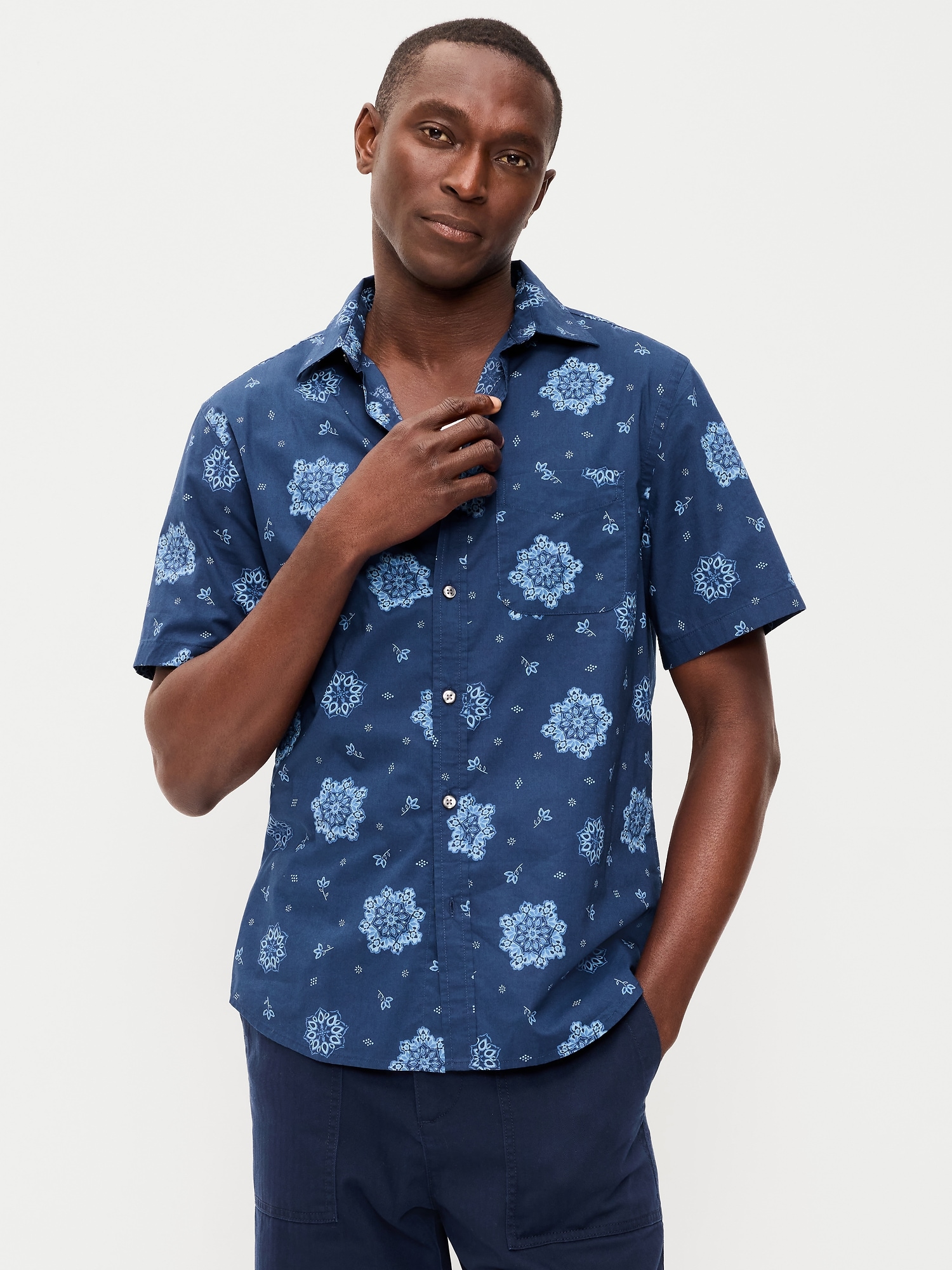 Classic Fit Everyday Shirt