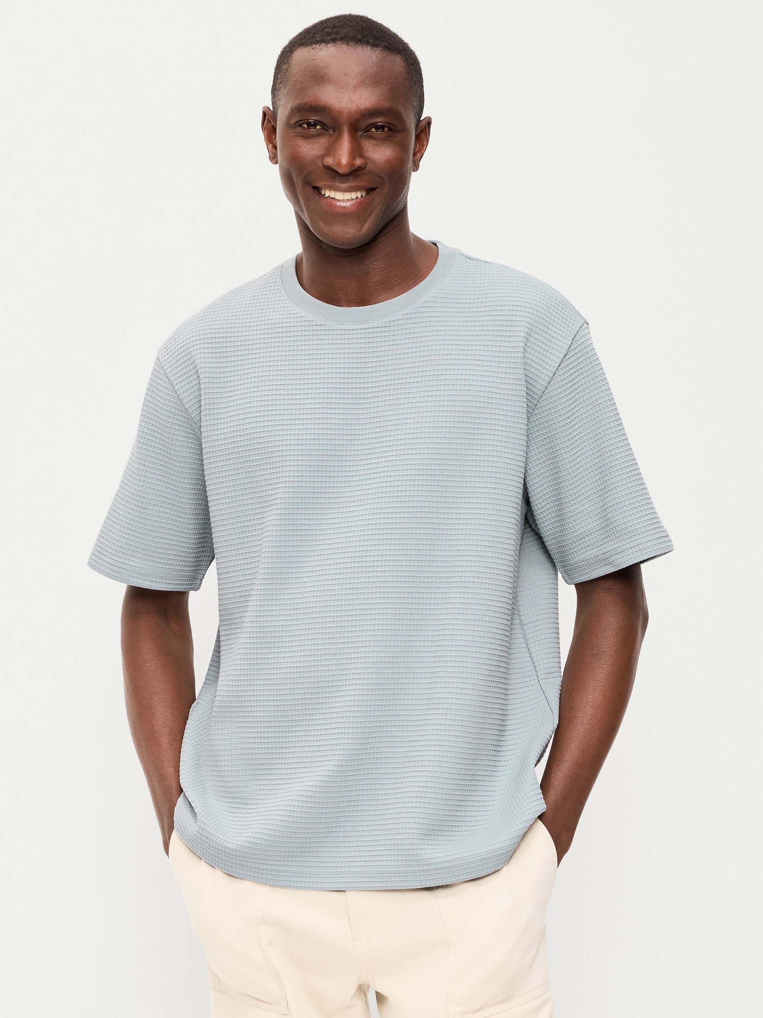 T-SHIRT DÉCONTRACTÉ EN TISSU GAUFRÉ TEXTURÉ À MANCHES COURTES