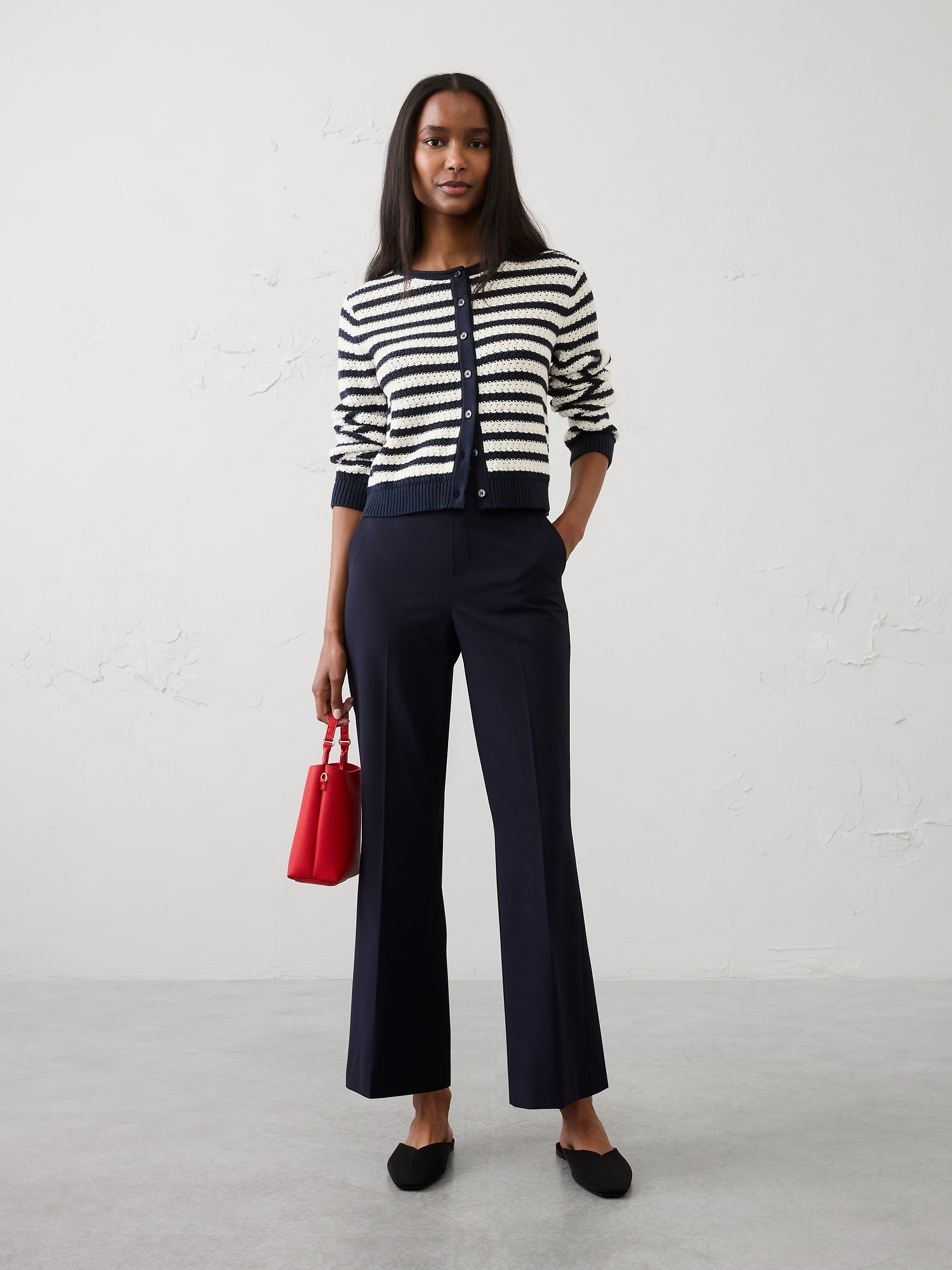 Hayden Sculpted Bootcut High-Rise Stretch Cropped Pant