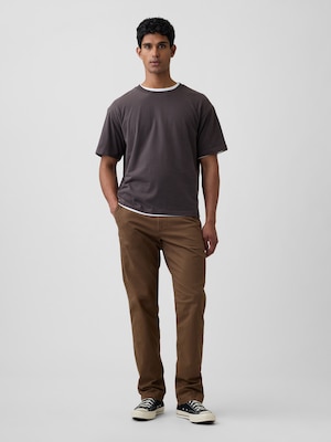 GapFlex エッセンシャル カーキ ストレートフィット