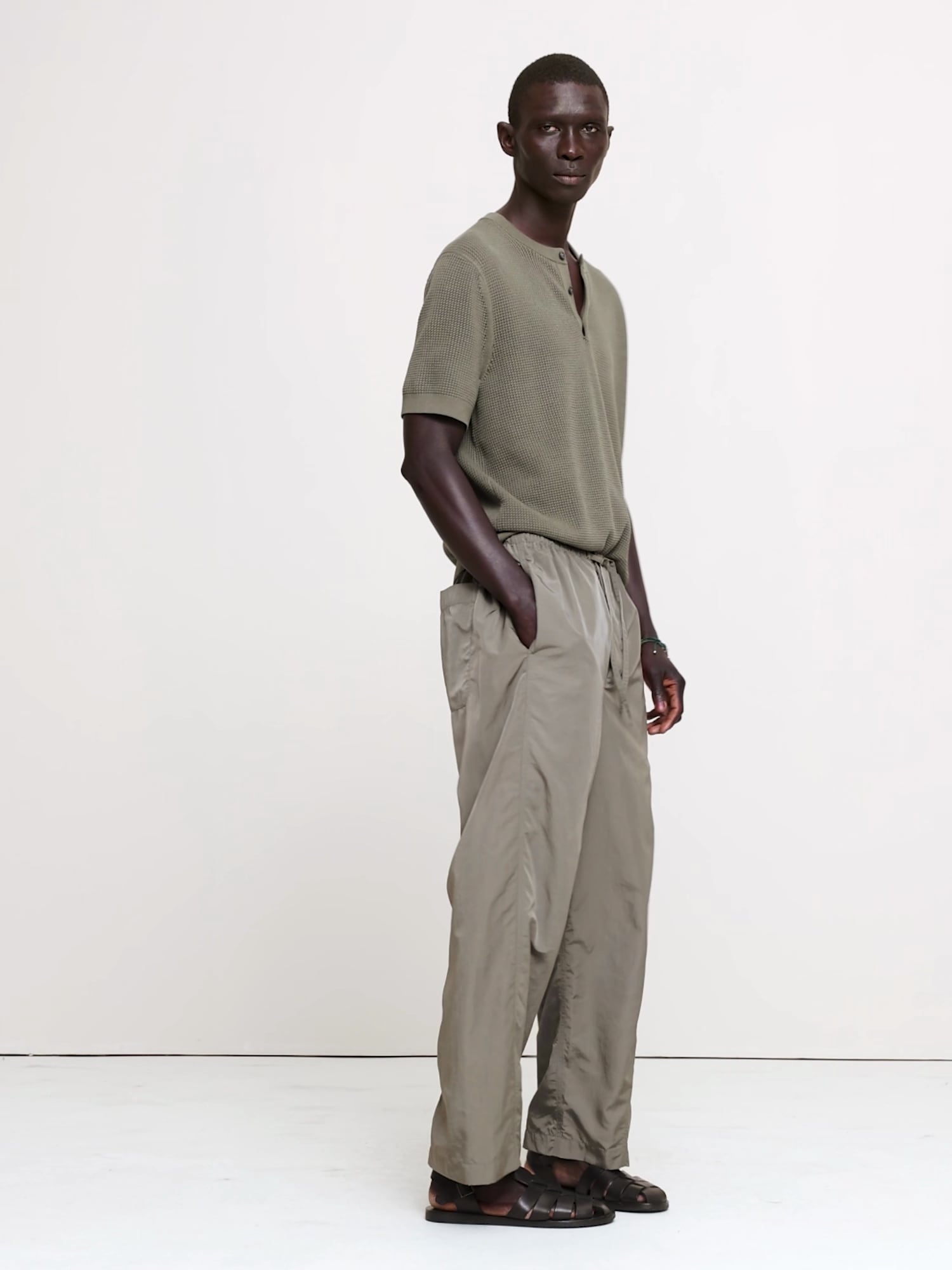 Loose Nylon Drawstring Pant
