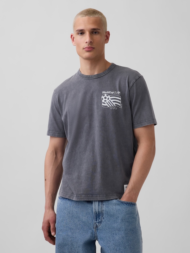 FIFA WORLD CUP&trade; リラックスフィット グラフィックTシャツ-1