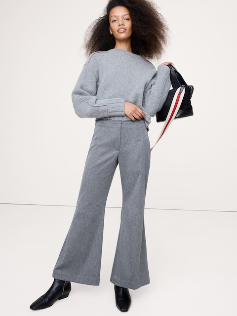 PANTALON ÉVASÉ À TAILLE MI-BASSE EN SERGÉ ITALIEN