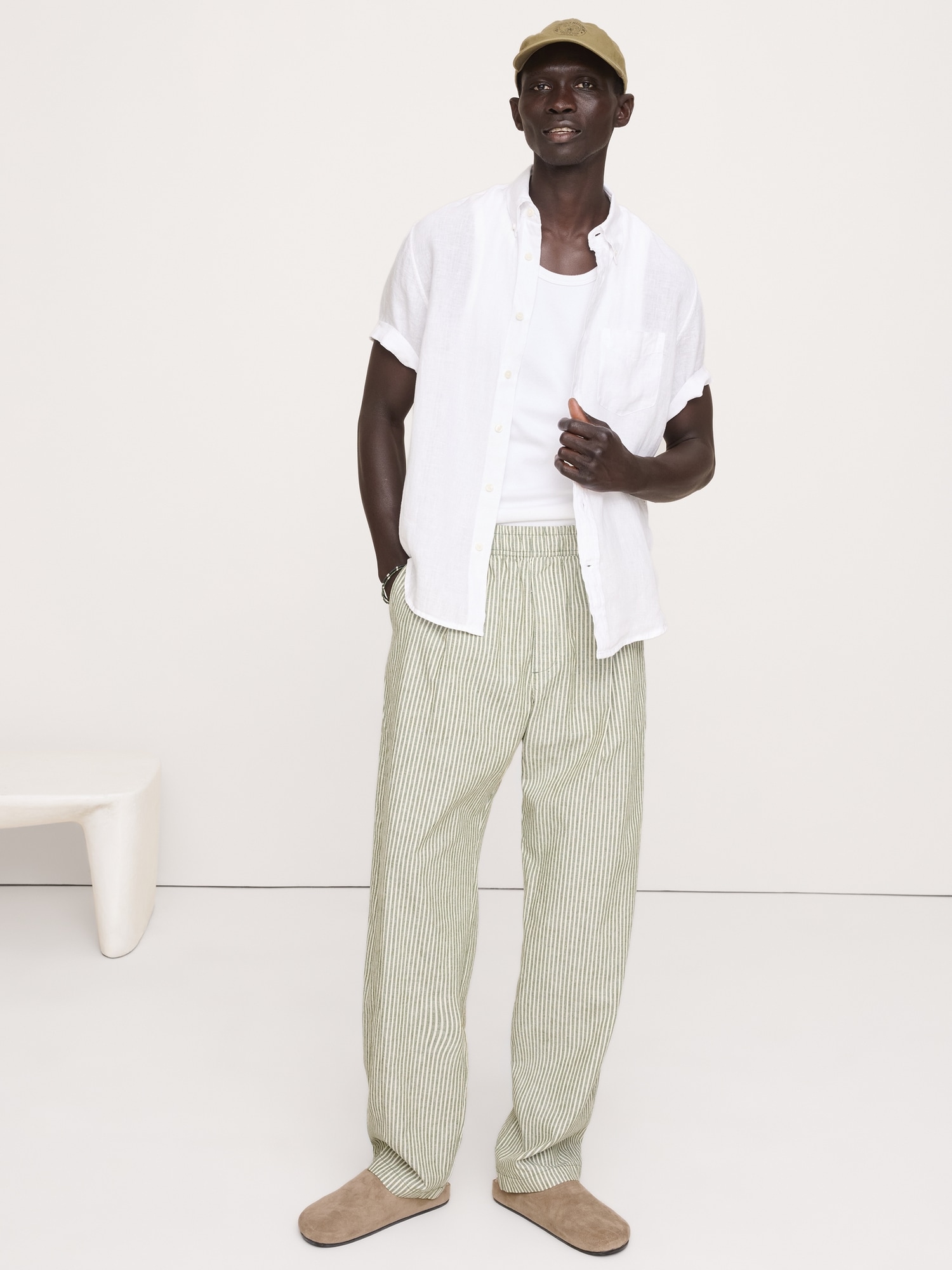PANTALON DÉCONTRACTÉ À TAILLE EXTENSIBLE EN LIN ET COTON À PLIS