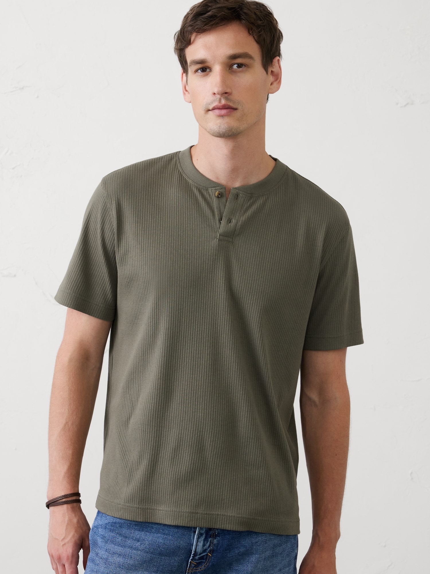 Banana Republic Standard-Fit Light Pointelle Henley INTERNATIONAL SHIPPING
