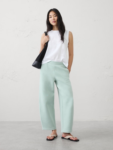 PANTALON WEEKENDER À JAMBE BARIL TAILLE MI-BASSE