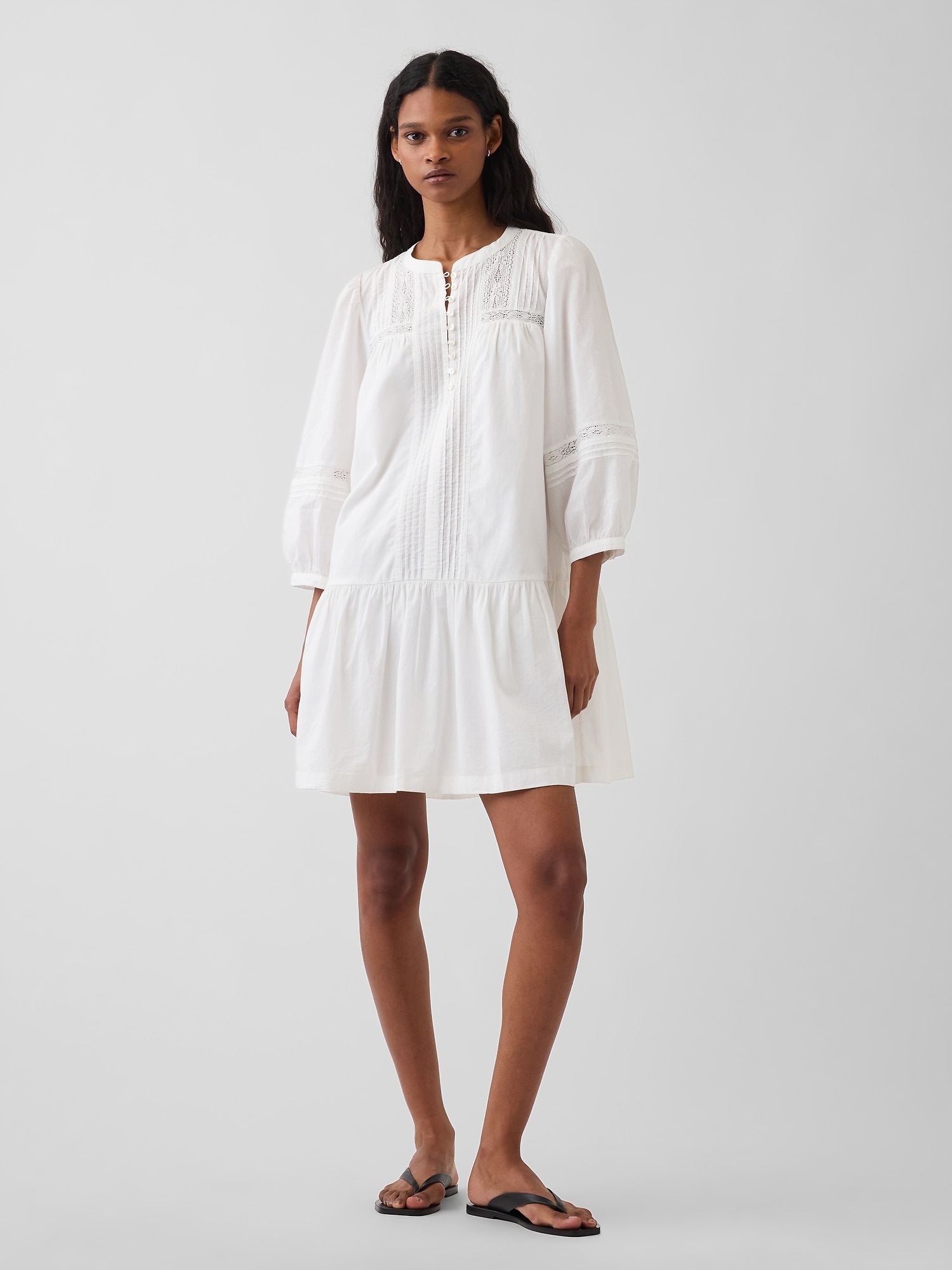 gap white dress Linen-Blend Lace-Inset Maxi Eyelet hem GAPFIT ACTIVE DRESS - White
