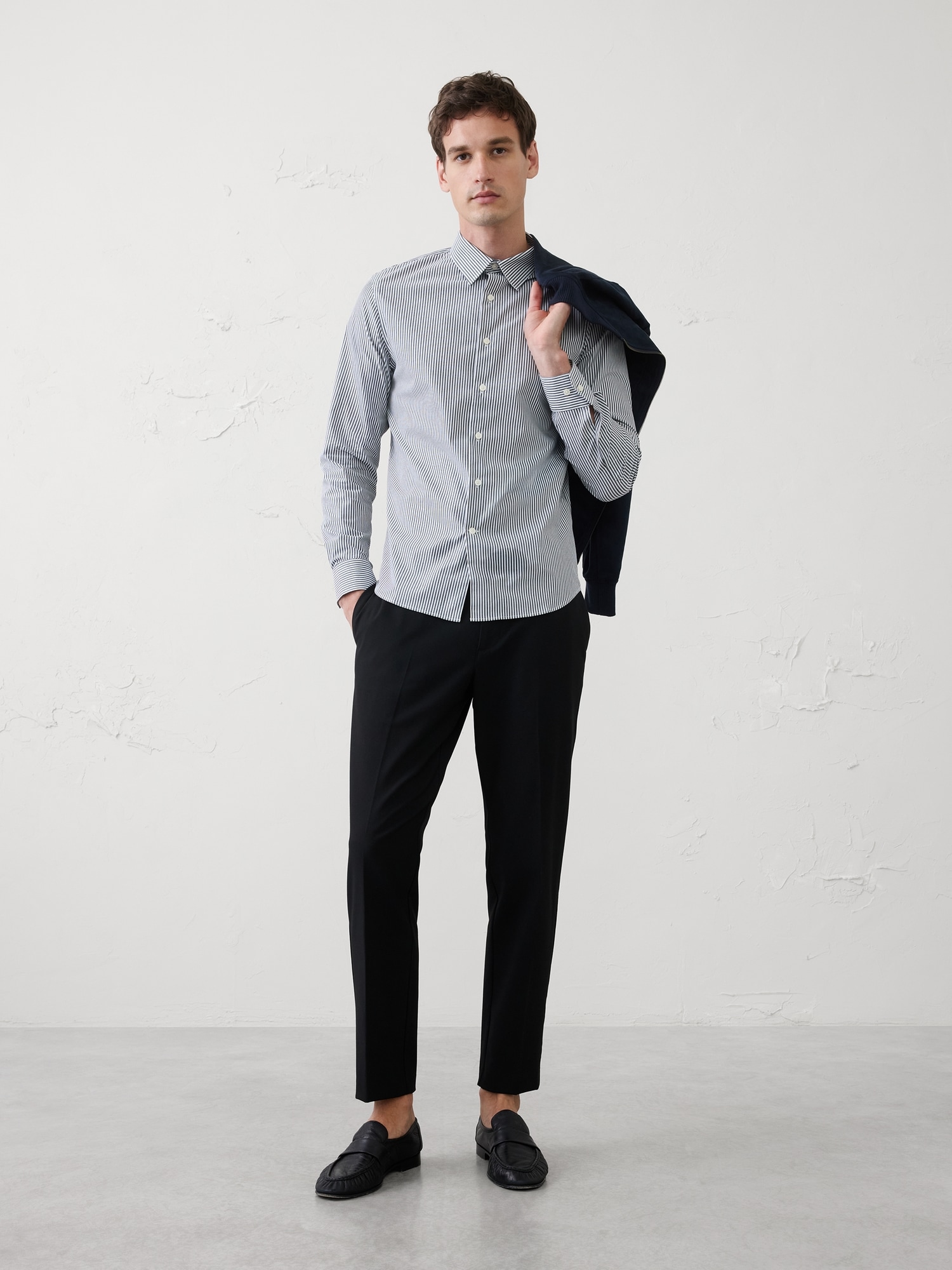 Slim-Fit Untucked Dress Shirt
