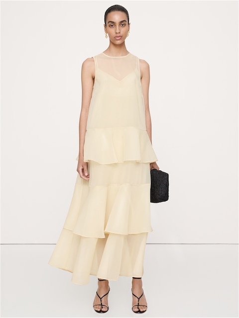 ROBE LONGUE ÉTAGÉE EN ORGANZA