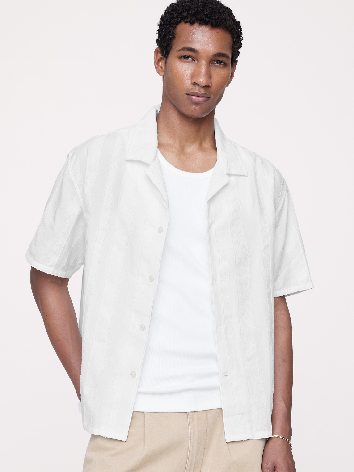 CHEMISE DE VACANCES DÉCONTRACTÉE EN JACQUARD DE COTON ET DE LIN