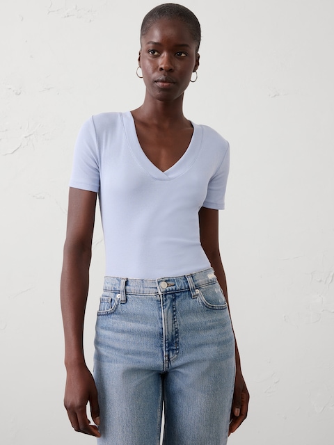 Ribbed V-Neck T-Shirt