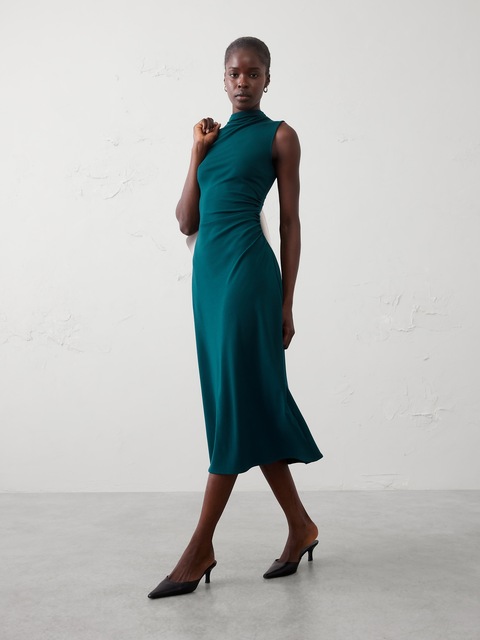 ROBE LONGUE CÔTELÉE DOUILLETTE