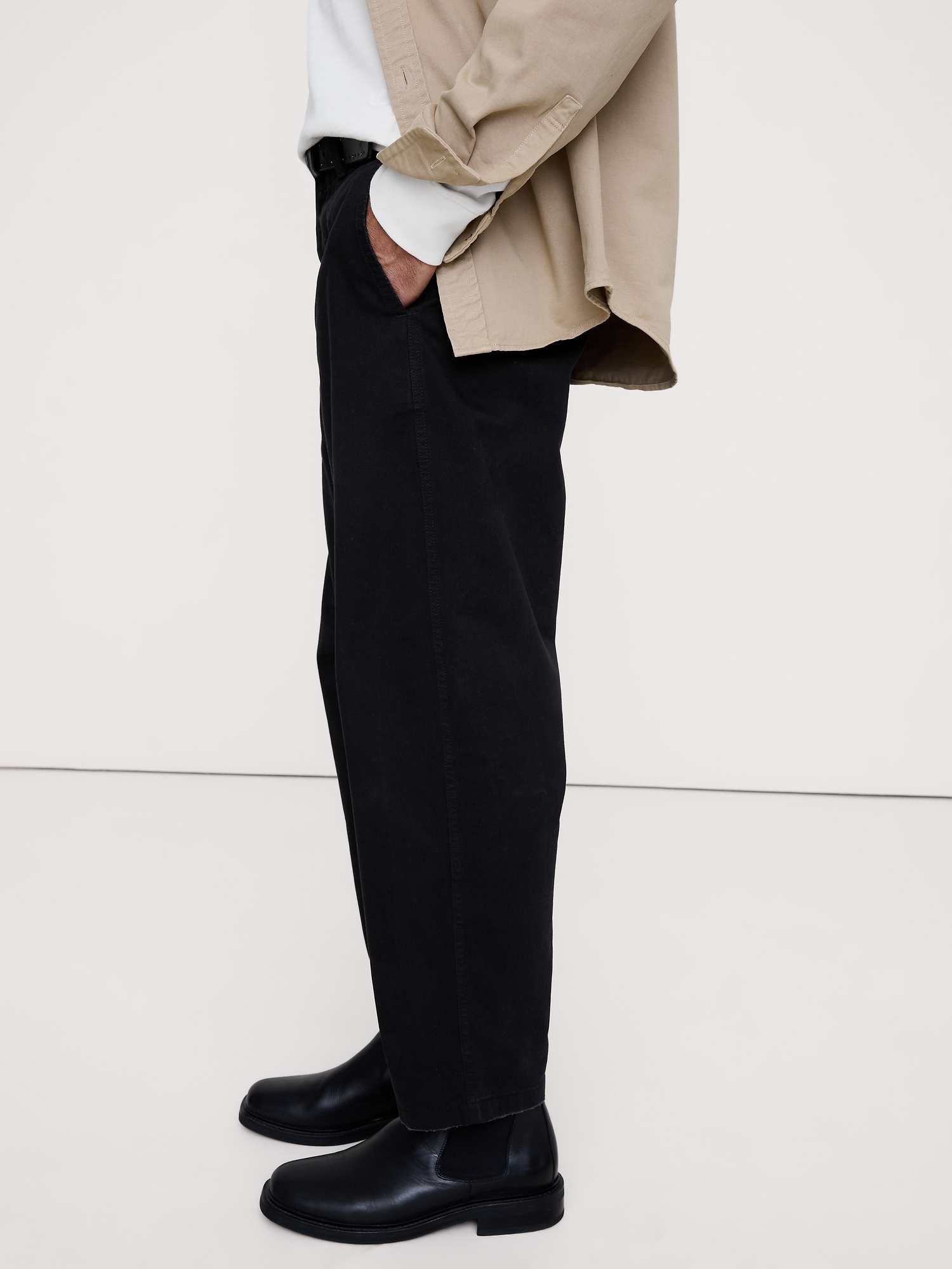 Relaxed Tapered Chino