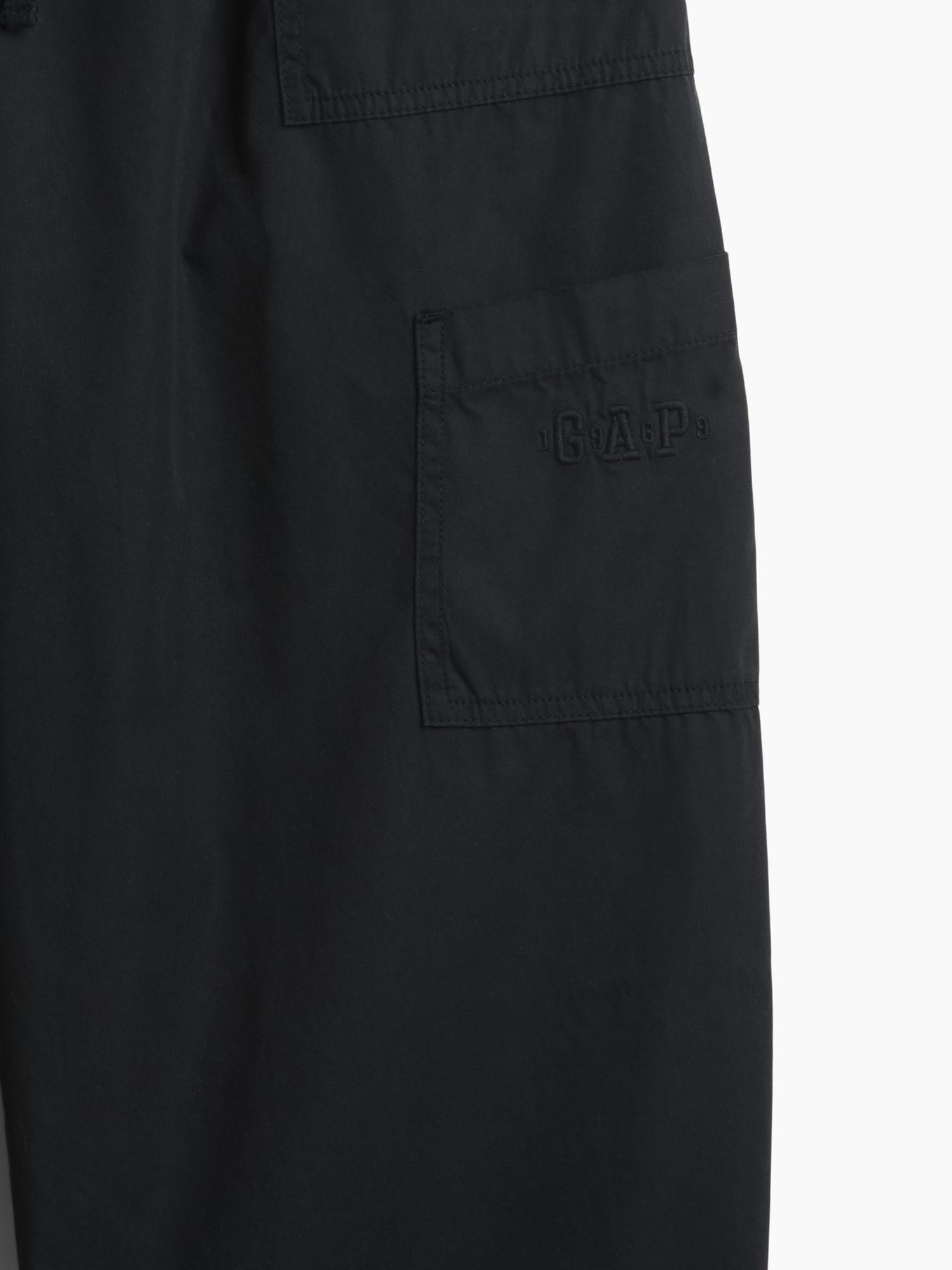Gap公式オンラインストア | Mid Rise Baggy Barrel Parachute Pants