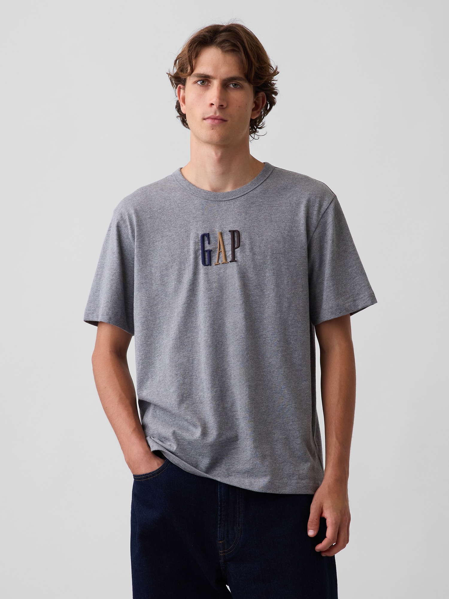 Gap公式オンラインストア | GAPロゴTシャツ