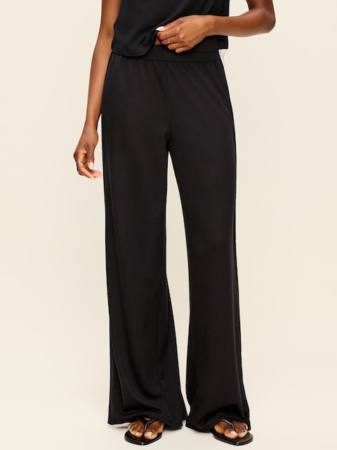 PANTALON FLUIDE À JAMBE LARGE ET TAILLE HAUTE EN MOLLETON COCOONING