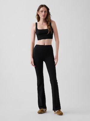 GapFit スムース ハイライズ ベビー用ブーツカットレギンス