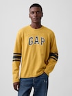 バーシティスタイル GAPロゴTシャツ-0