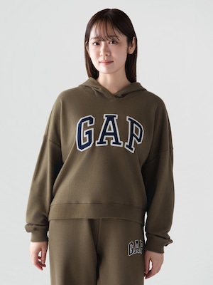 リラックスフィット クロップド GAPロゴ フレンチテリーパーカー