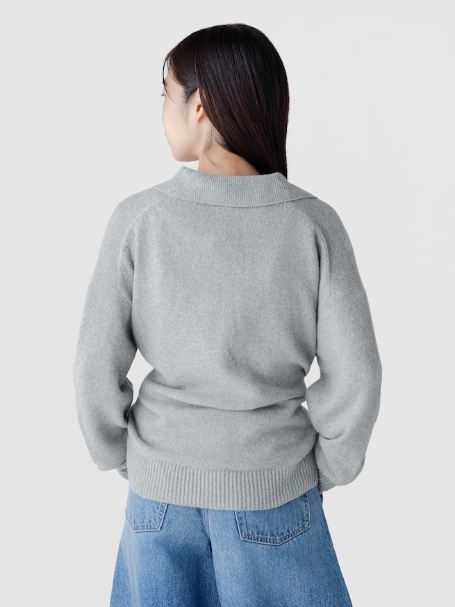 CashSoft カシミヤタッチ オーバーサイズ GAPロゴ ジョニーカラーセーター-1