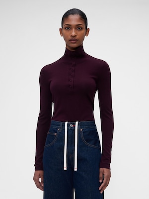 Gap &times; Victoria Beckham メリノ タートルネックセーター