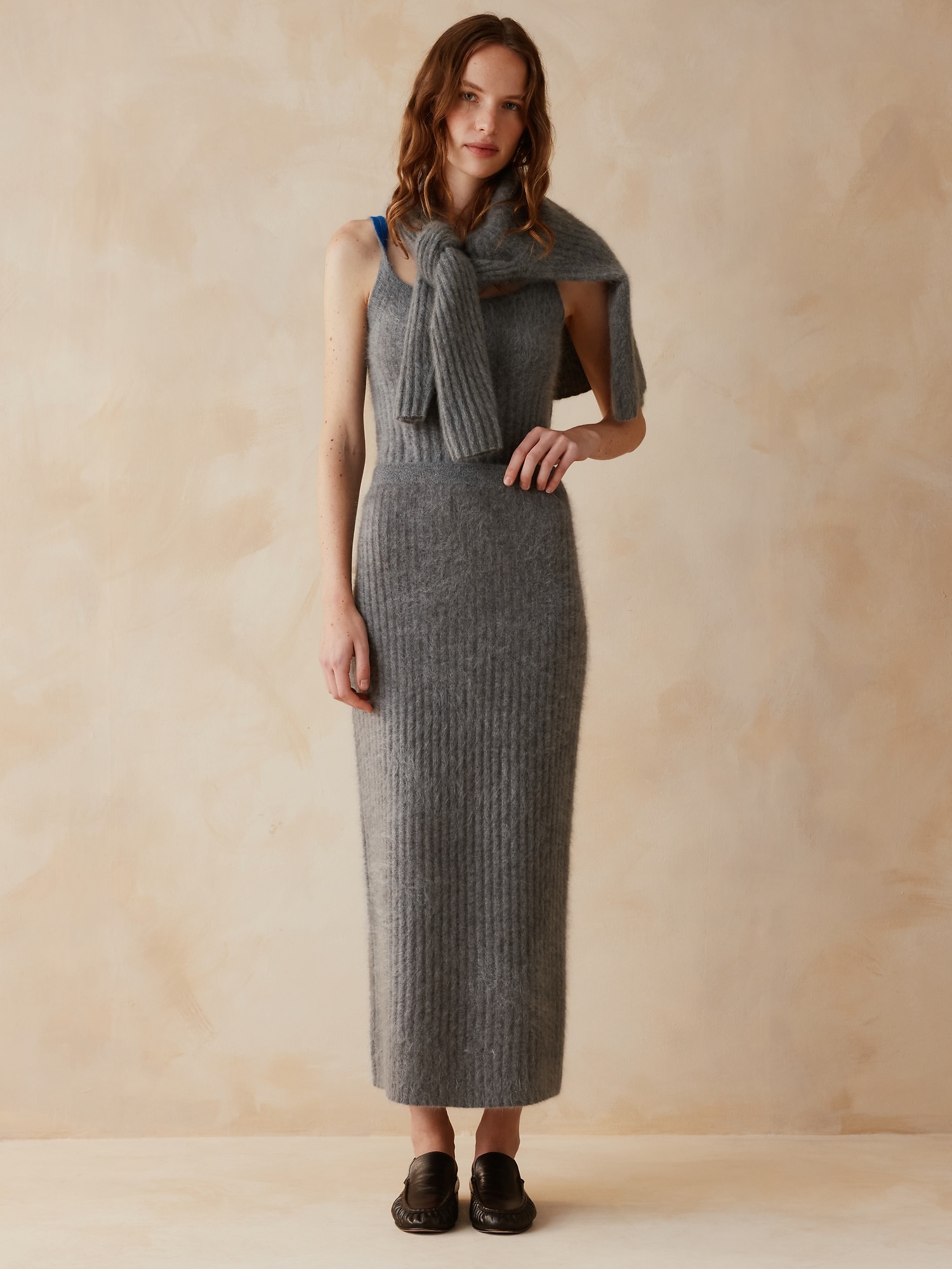 Banana Republic x Zankov | Philippa ブラッシュド カシミヤ ミディ ニットスカート-0