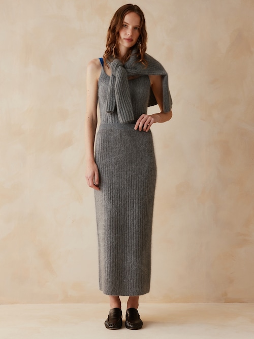 Banana Republic x Zankov | Philippa ブラッシュド カシミヤ ミディ ニットスカート